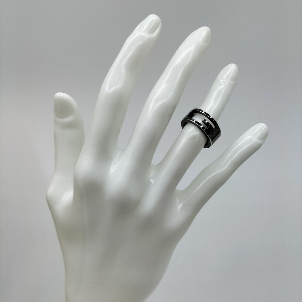 Gucci  G logo Ring Sterling Silver 925   Size  US 4 1/2